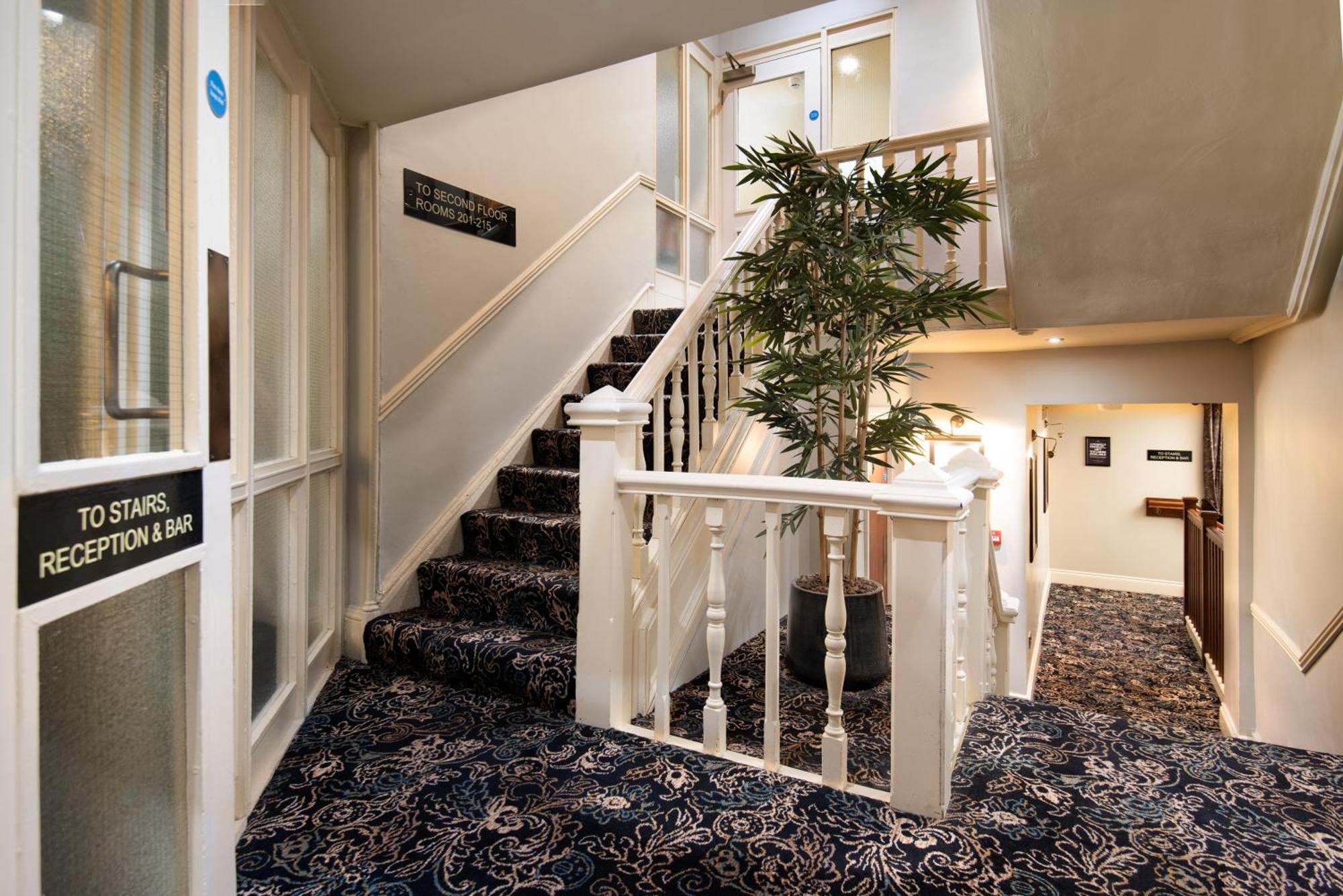 The Ambleside Inn - The Inn Collection Group Bagian luar foto